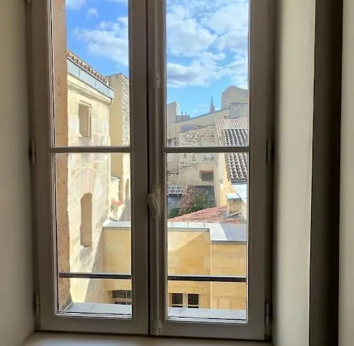 Etage 2 Sur Cour Aux Chartrons Avec Climatisation Bordeaux