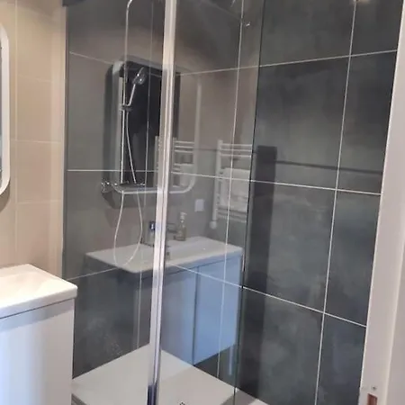 公寓 Etage 2 Sur Cour Aux Chartrons Avec Climatisation *