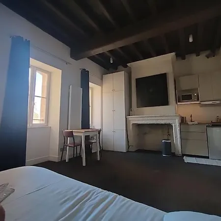 Apartment Etage 2 Sur Cour Aux Chartrons Climatisation